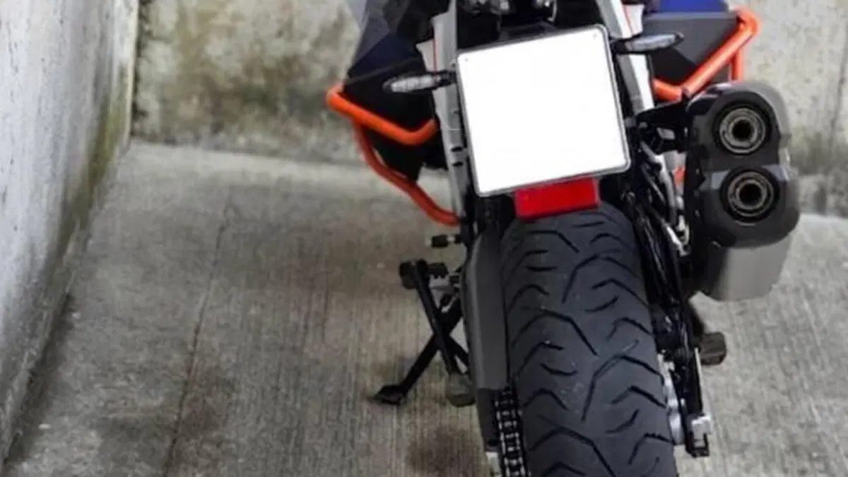 KTM 1290 Super Adventure S (2022 - 25)  (2)