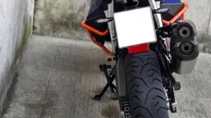 KTM 1290 Super Adventure S (2022 - 25)  (2)