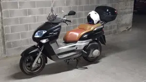 Yamaha XC 300 Versity  (3)