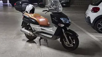 Yamaha XC 300 Versity usata