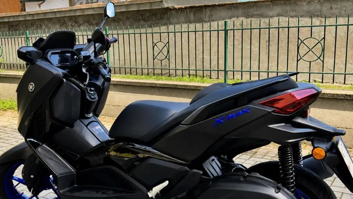 Yamaha X-Max 125 (2025 - 26)  (2)