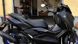 Yamaha X-Max 125 (2025 - 26)  (3)