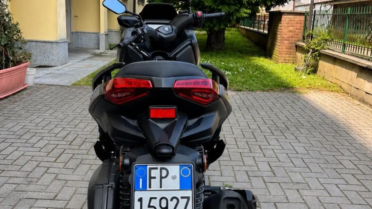 Yamaha X-Max 125 (2025 - 26)  (4)
