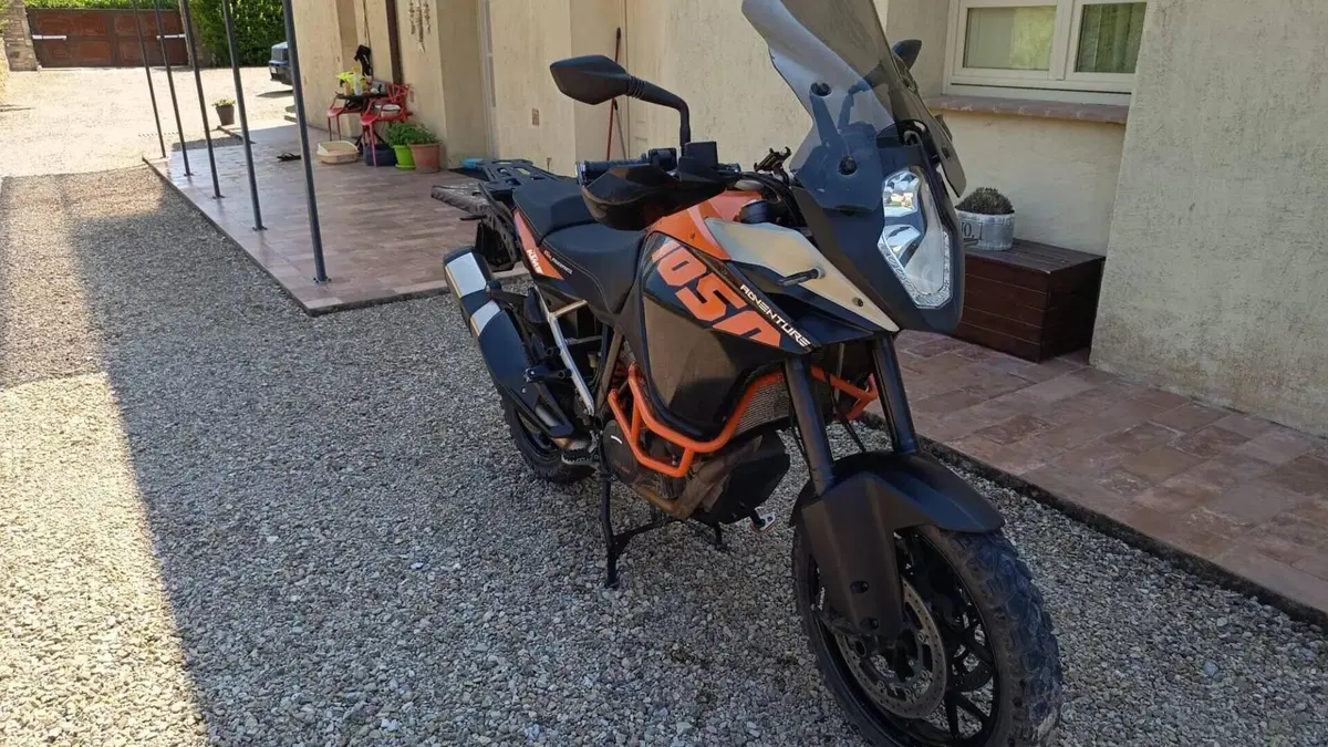 KTM 1050 Adventure (2015 - 16)  (2)