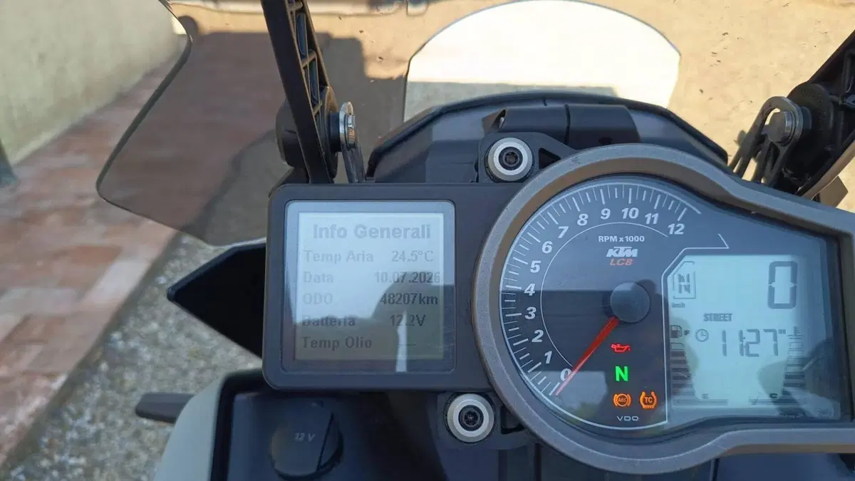 KTM 1050 Adventure (2015 - 16)  (5)