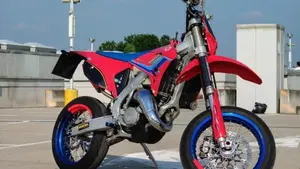 Tm Moto SMR 125 Fi 2T (2024)  (2)