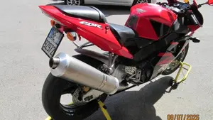 Honda CBR 900 RR Fireblade (2002 - 04)  (4)