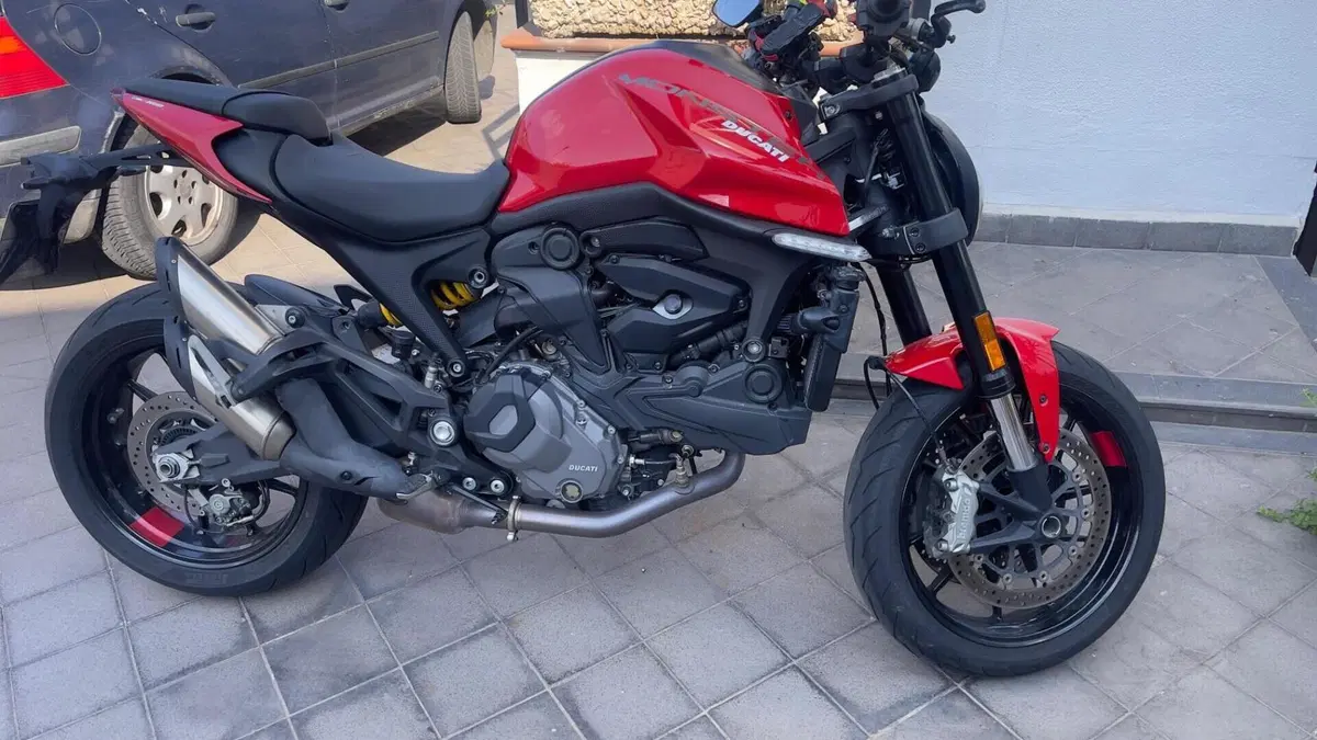 Ducati Monster 937 (2021 - 25) 