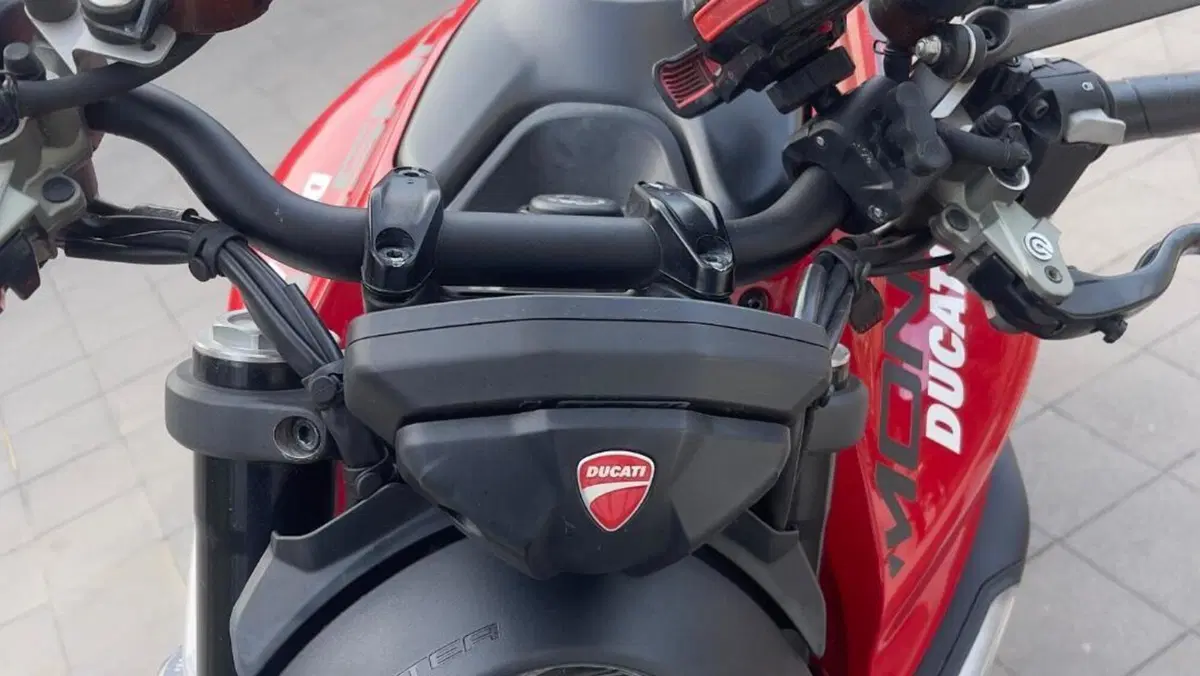 Ducati Monster 937 (2021 - 25)  (5)