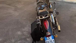 Honda Shadow 750 (2004)  (2)