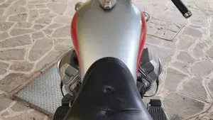 Moto Guzzi   (2)