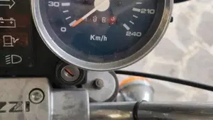 Moto Guzzi   (4)