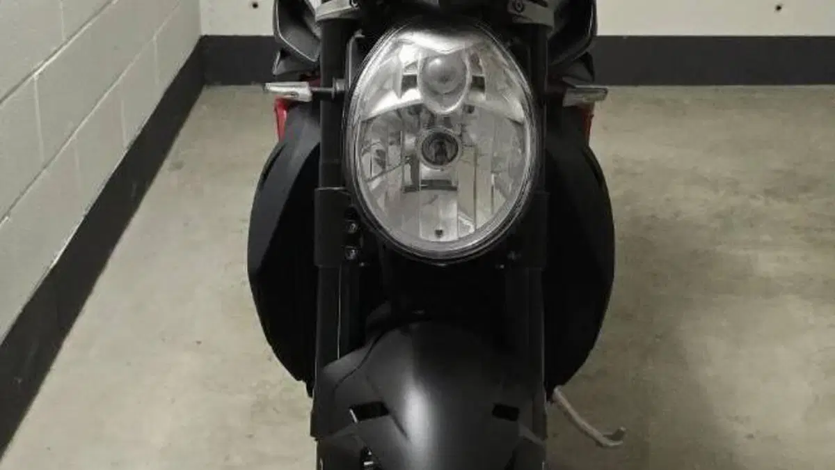 MV Agusta Brutale 1090 ABS (2012 - 19)  (3)
