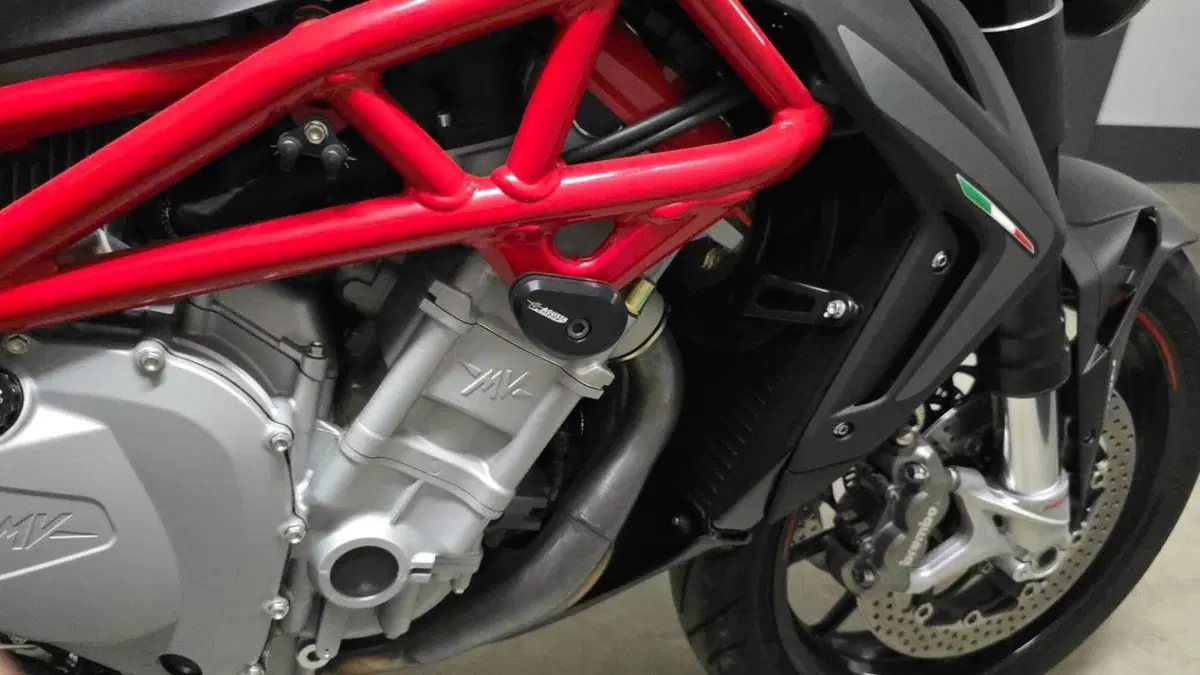 MV Agusta Brutale 1090 ABS (2012 - 19)  (10)