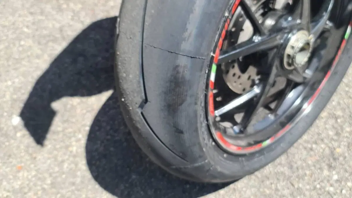 Ducati Panigale V2 955 (2020)  (3)