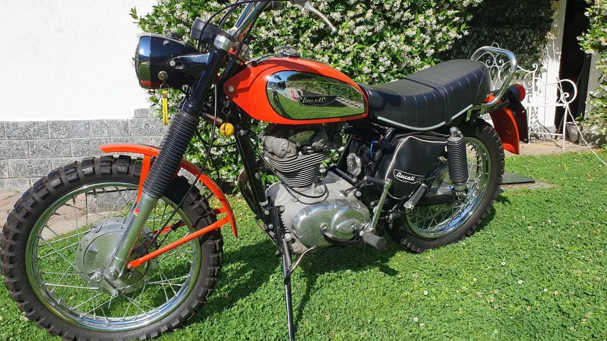Ducati   (10)