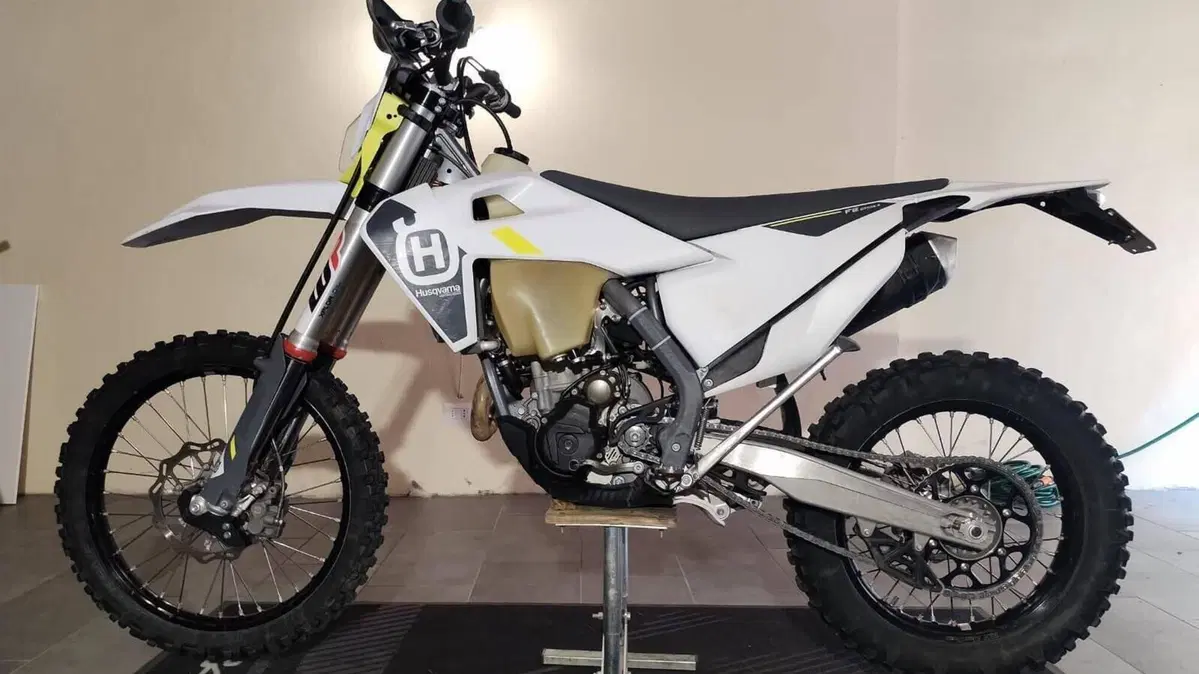 Husqvarna FE 250 (2022) 