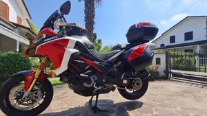 Ducati Multistrada 1260 Pikes Peak (2018 - 20)  (2)