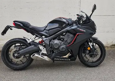 Honda CBR 650 R (2021 - 23) - Annuncio 10063542