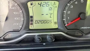 Suzuki Burgman AN 650 Executive ABS (2013 - 17)  (6)