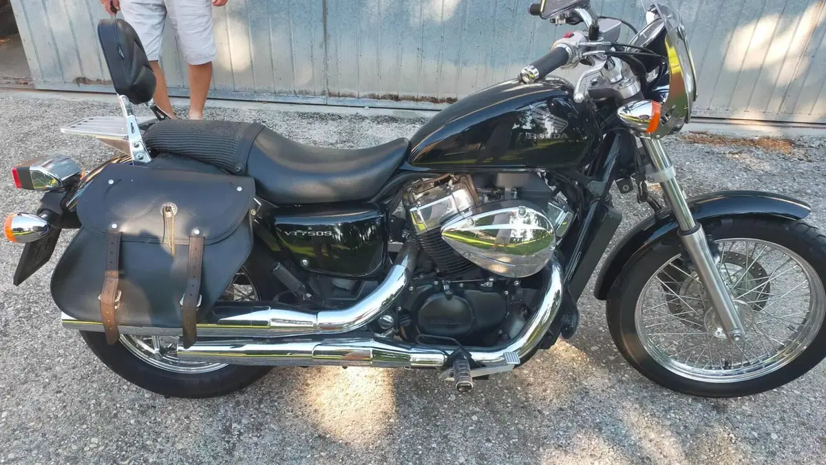 Honda VT 750S 