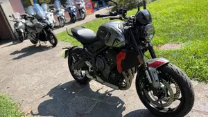 Triumph Trident 660 (2021 - 24)  (5)