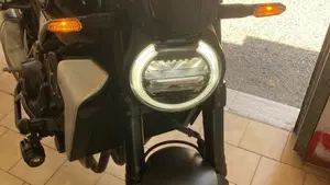 Honda CB 1000 R Black Edition (2021 - 25)  (7)