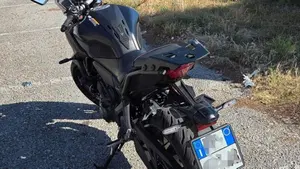 Yamaha MT-07 Y-AMT (2025 - 26)  (5)