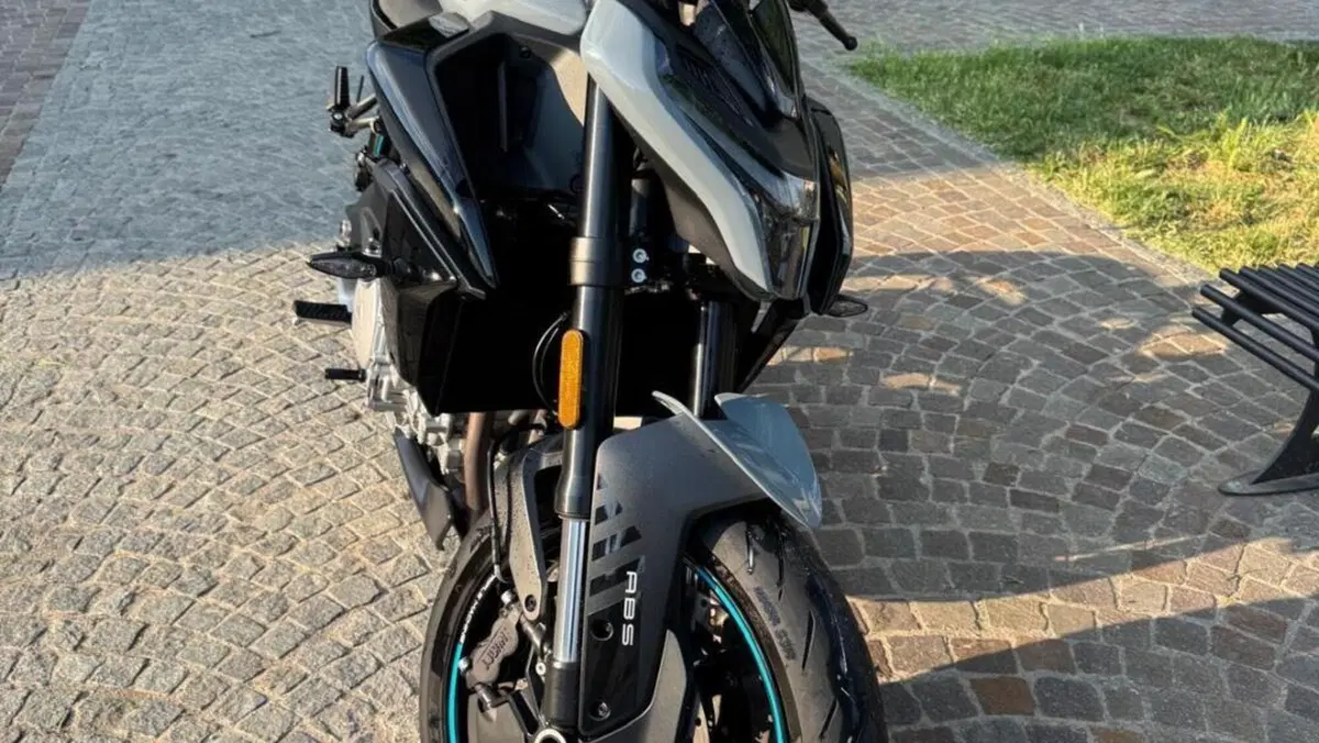 CFMOTO 675NK (2025 - 26) 