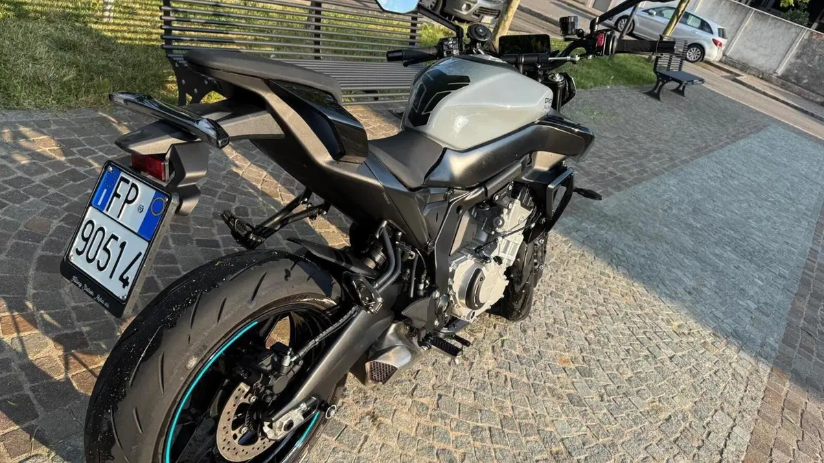 CFMOTO 675NK (2025 - 26)  (3)