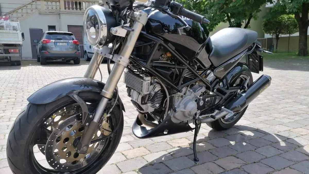 Ducati   (7)