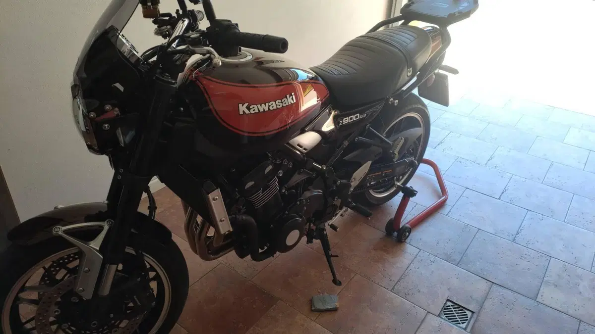 Kawasaki Z 900 RS (2018 - 20) 