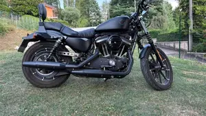 Harley-Davidson 883 Iron (2017 - 20) - XL 883N  (4)