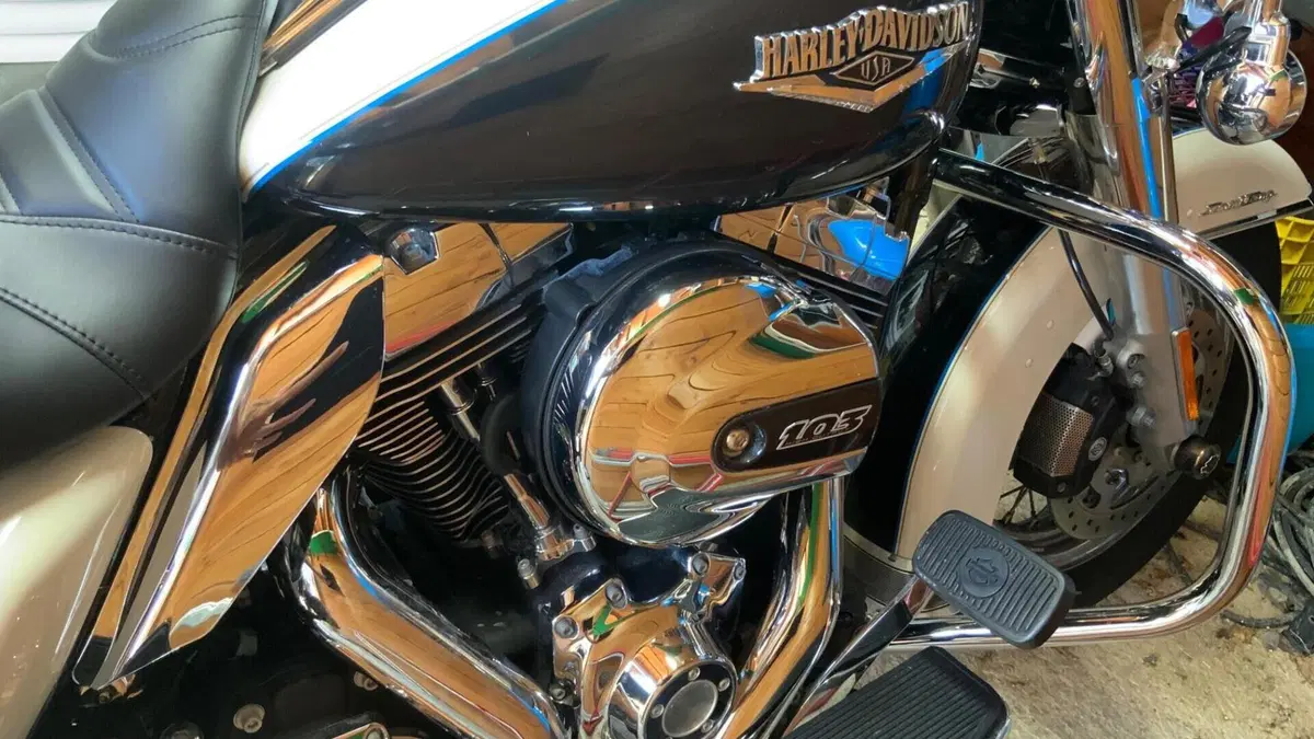 Harley-Davidson 103 Road King Classic (2014 - 16) - FLHRC 