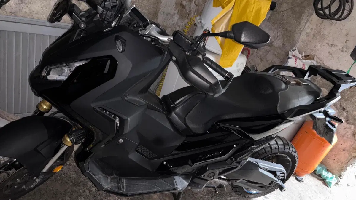 Honda X-ADV 750 (2018 - 20)  (3)