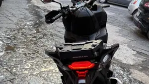 Honda X-ADV 750 (2018 - 20)  (4)