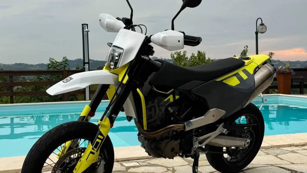 Husqvarna 701 Supermoto (2023 - 25) 
