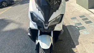 Sym ADX 300 (2024 - 26)  (3)