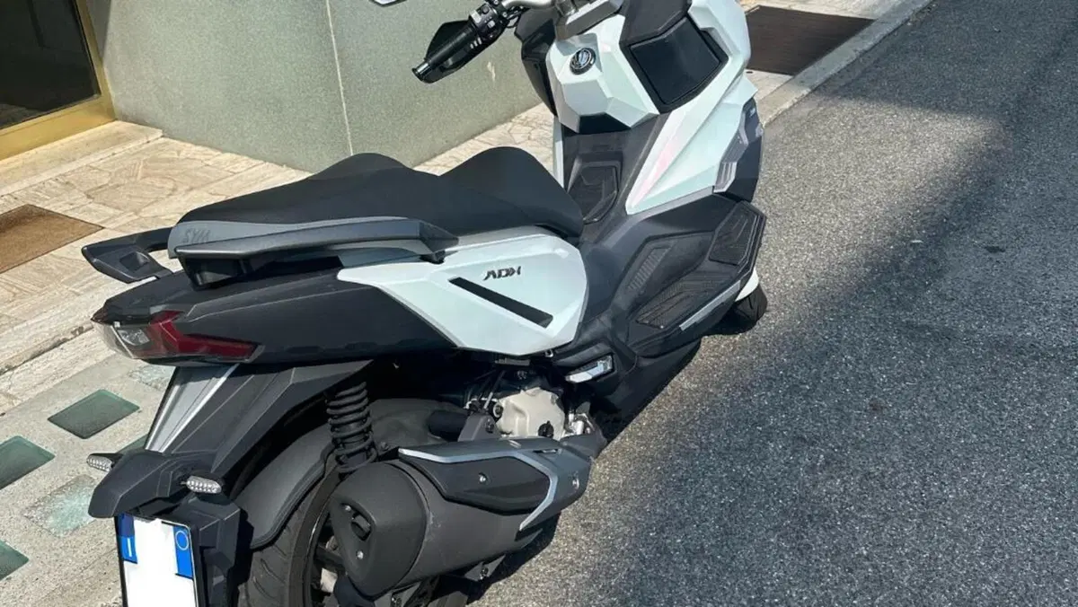 Sym ADX 300 (2024 - 26)  (6)