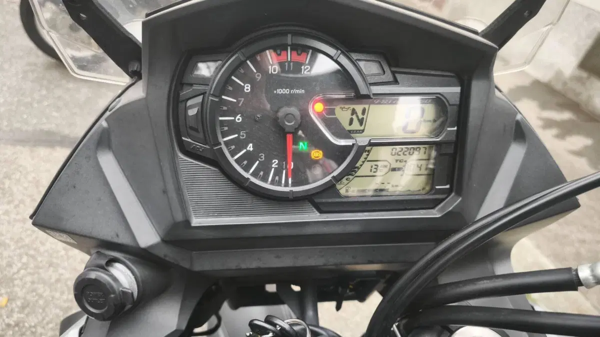 Suzuki V-Strom 650 ABS (2017 - 20)  (3)