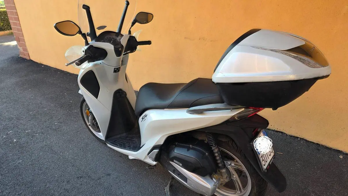 Honda SH 150i (2017 - 19)  (6)