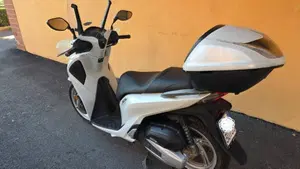 Honda SH 150i (2017 - 19)  (6)