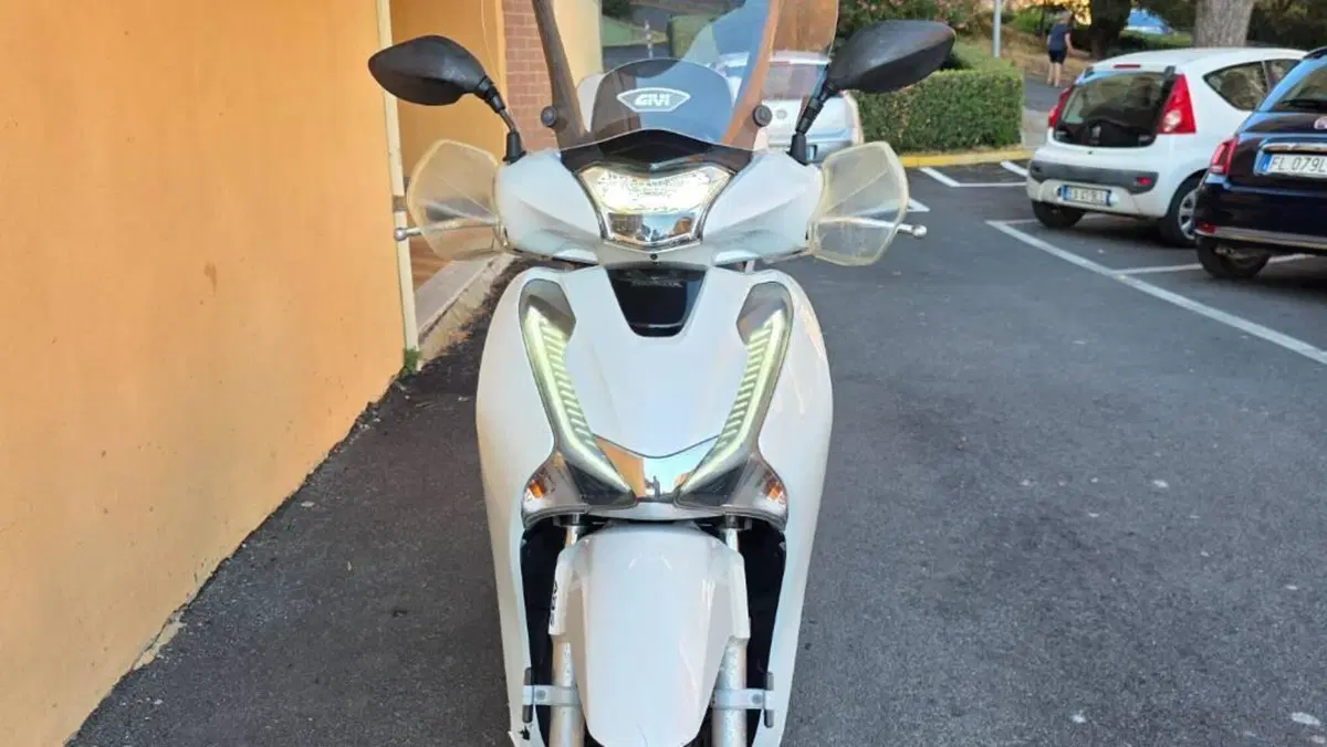 Honda SH 150i (2017 - 19)  (7)