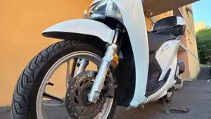 Honda SH 150i (2017 - 19)  (8)