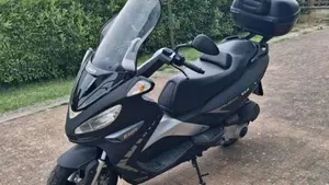 Malaguti Madison 200 S 4T  (4)