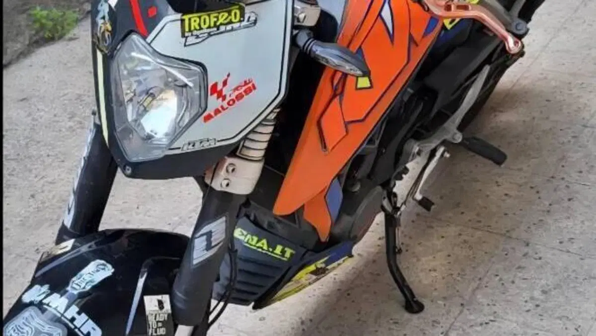 KTM 125 Duke ABS (2013 - 16)  (2)