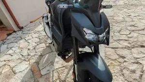 Honda CB 750 Hornet (2025)  (2)