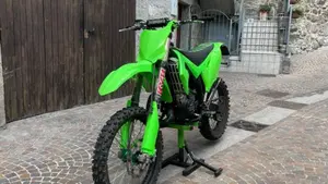Kawasaki KX125 (2007)  (2)