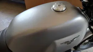 Moto Guzzi V7 III Rough (2018 - 20) 