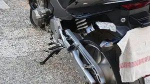 Honda Hornet 600 (2005 - 06)  (7)